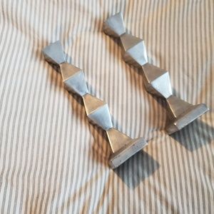 Solid candlesticks, set of 2